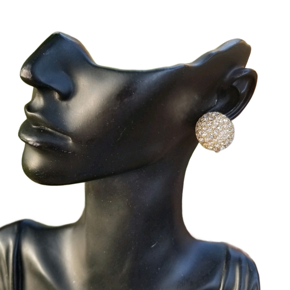 SWAROVSKI VINTAGE 1990s GOLDTONE & PAVE CRYSTAL ROUND CLIP ON EARRINGS - Picture 2 of 7